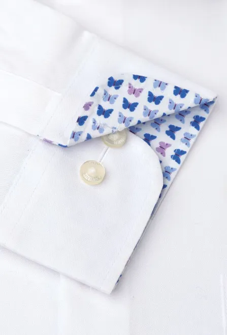 BROOK TAVERNER<BR>
Regular and Tailored Fit White Herringbone Cotton Stretch Shirt<BR>
White<BR>