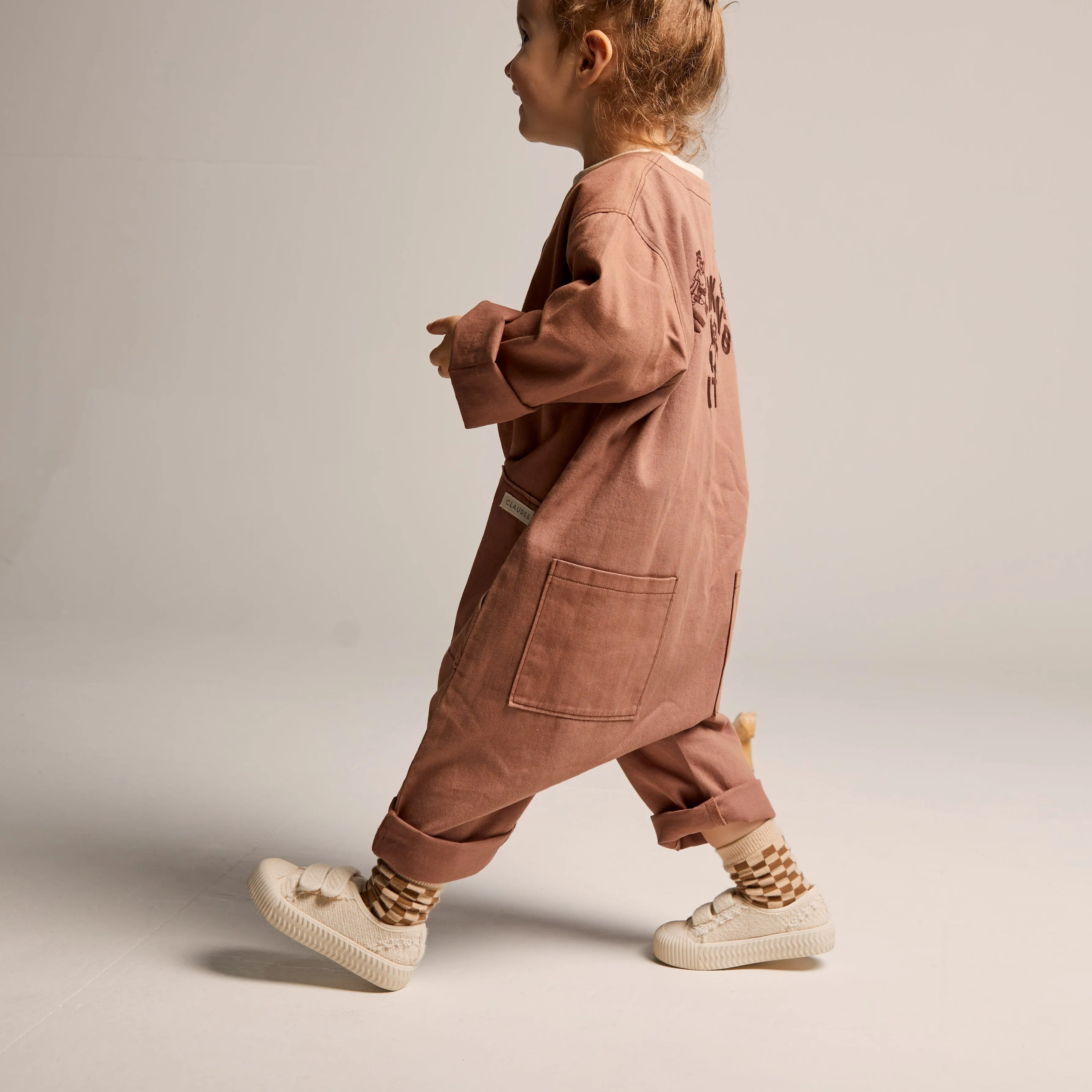 Claude x Ando Overall Fig
