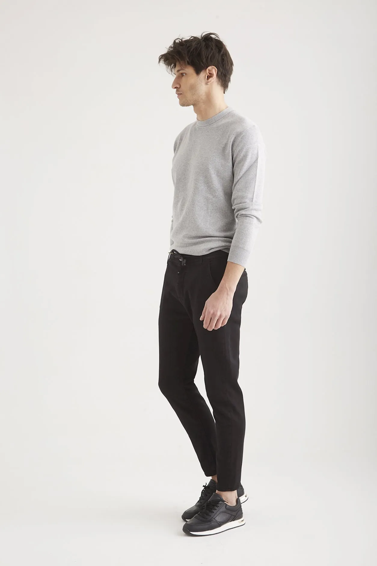 Felix Jogger Chino Pants Black