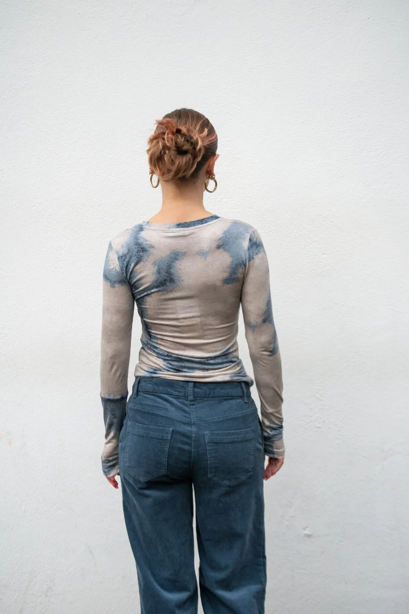Leveté Indigo Sky Print Top