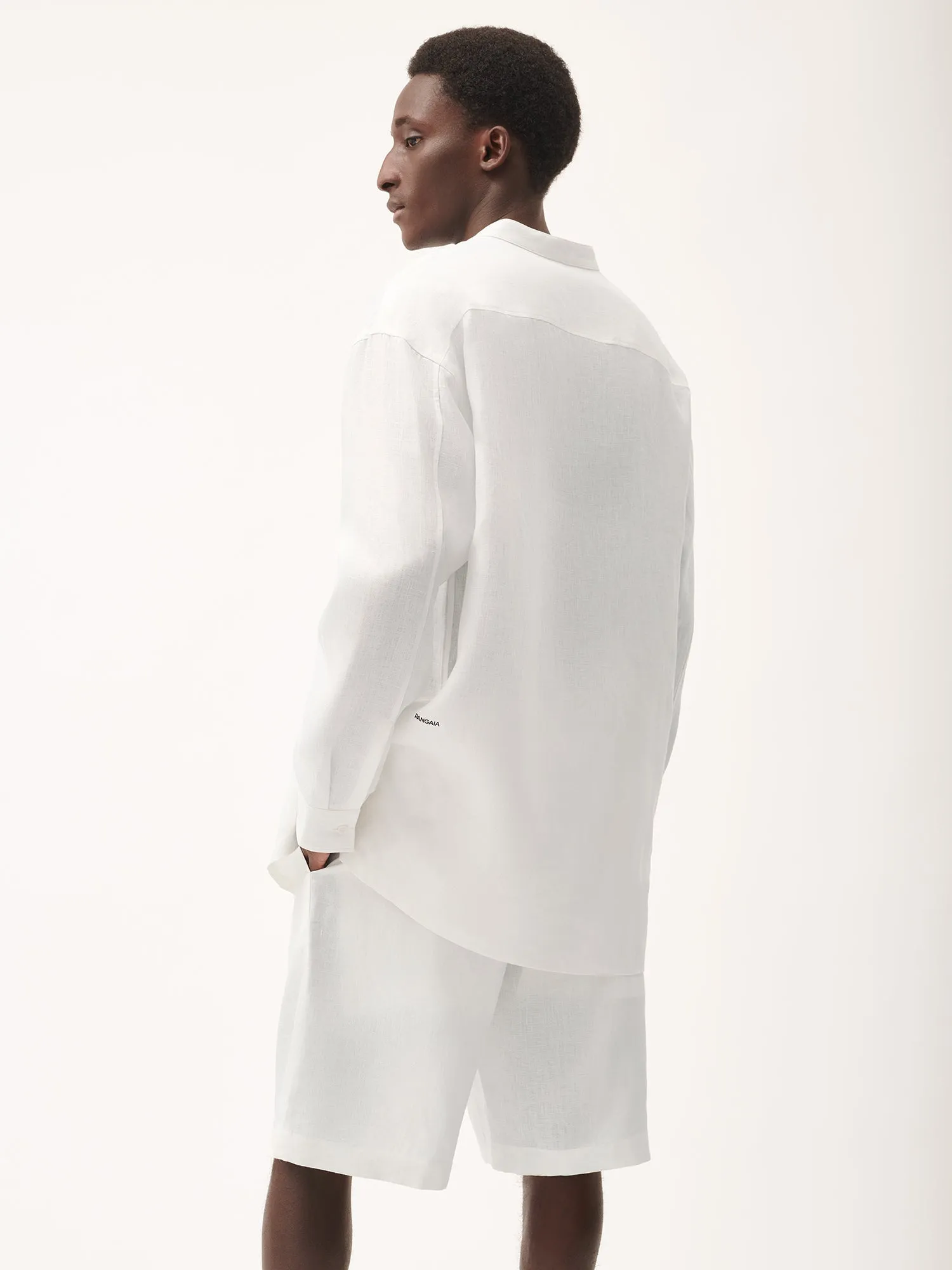 Mens DNA Aloe Linen Collared Long Sleeve Shirt—off-white