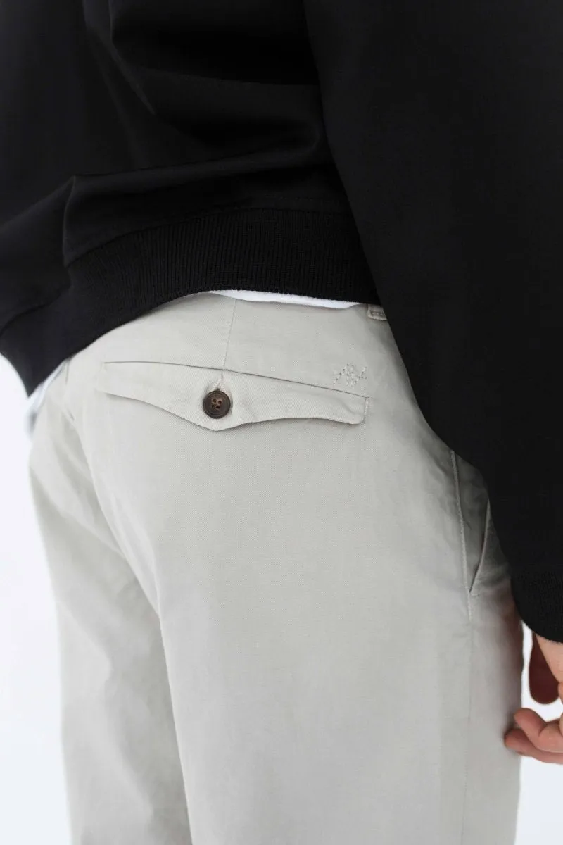 SLOUCHY CHINO / Sand
