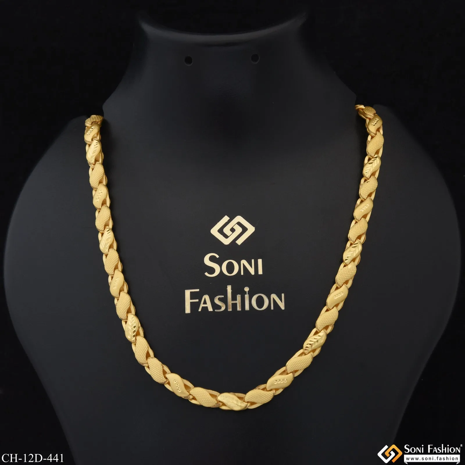 Sophisticated Design Gold Plated Kohli Chain for Men - Style D441