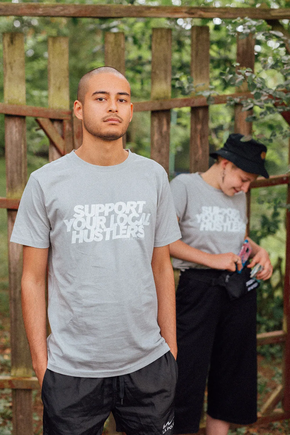 SUPPORT YOUR LOCAL HUSTLERS. - Organic Unisex T-Shirt - Light grey